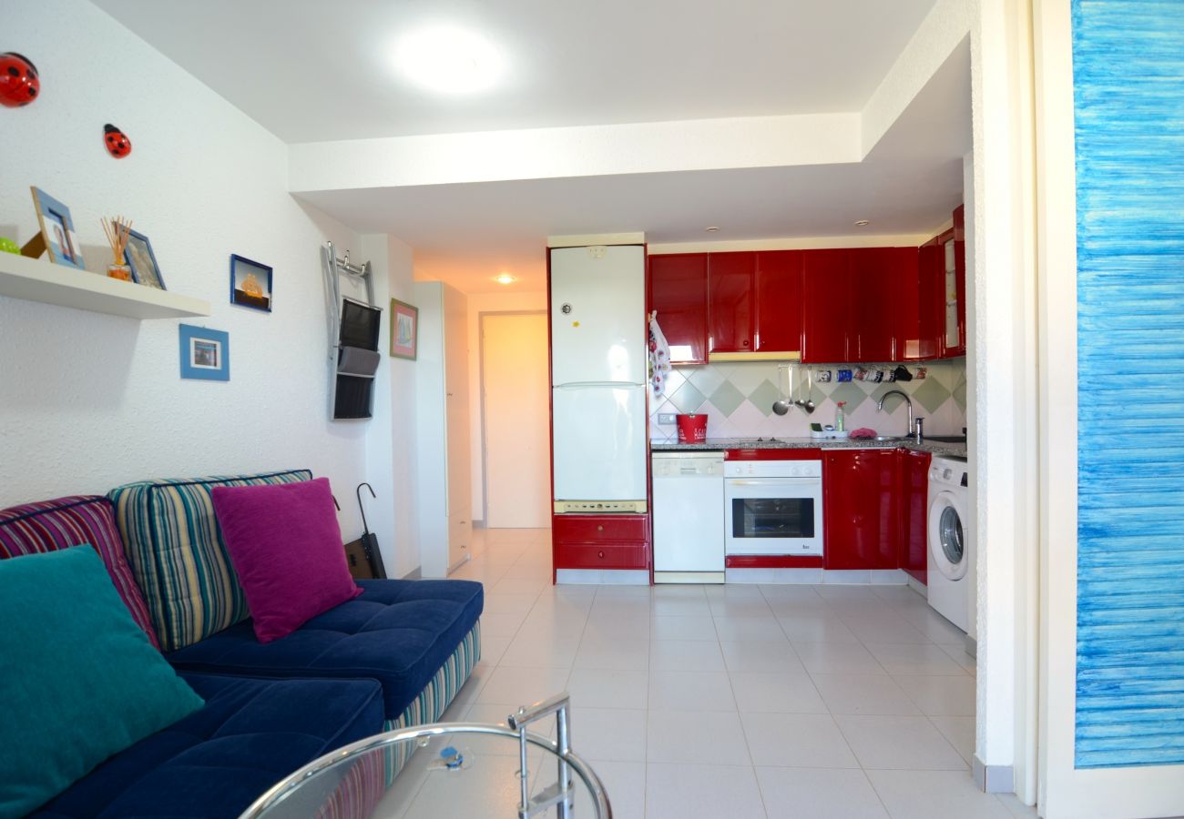 1 Bedroom Apartment Mar Dor
