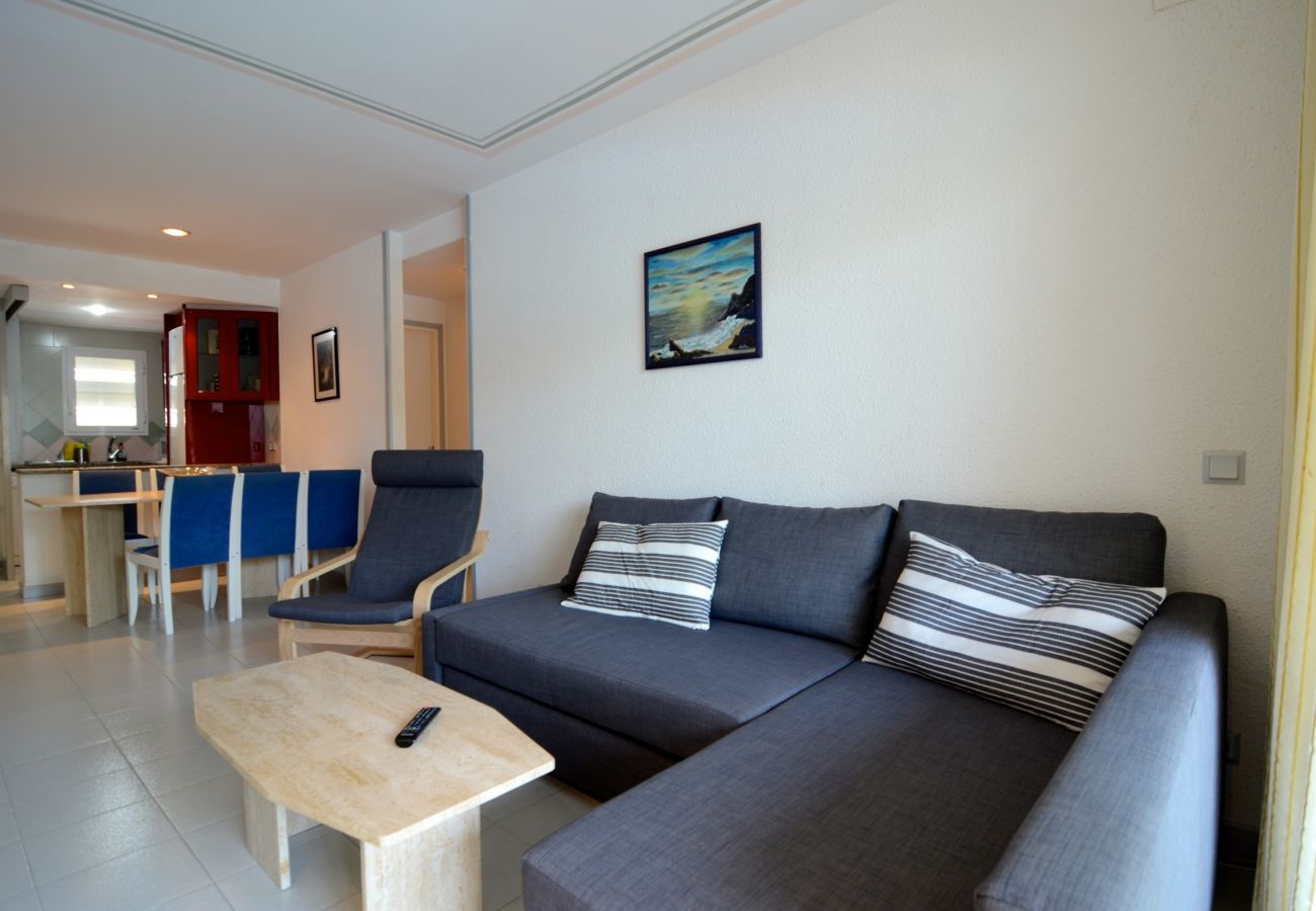 2 Bedroom Apartment at the Mar Dor