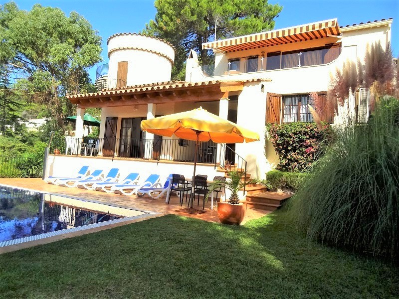 4 Bedroom Holiday Villa, Torre Gran, Estartit (Sleeps 8 / 10)