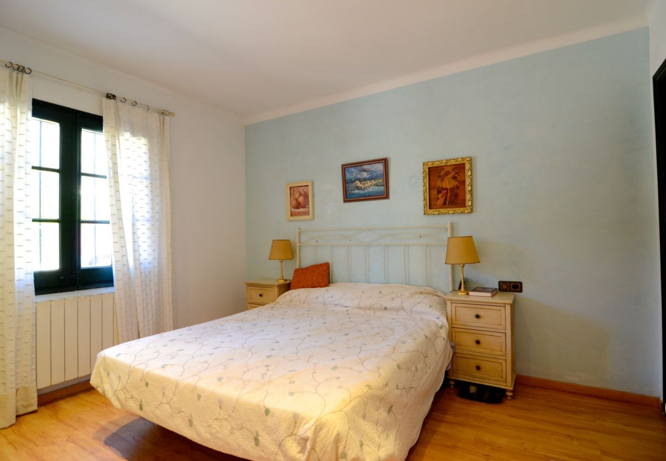 Additional photograph of 5 Bedroom Holiday Villa in Torre Vella (Sleeps 8 / 10)